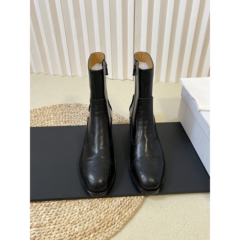 ch**an D*or boots
